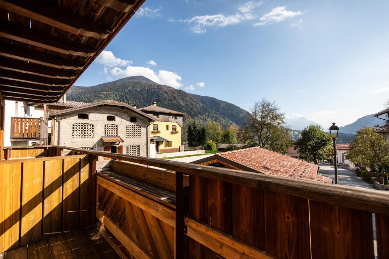 Albergo Diffuso Sutrio Zoncolan Exteriör bild