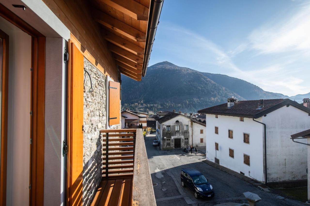 Albergo Diffuso Sutrio Zoncolan Exteriör bild