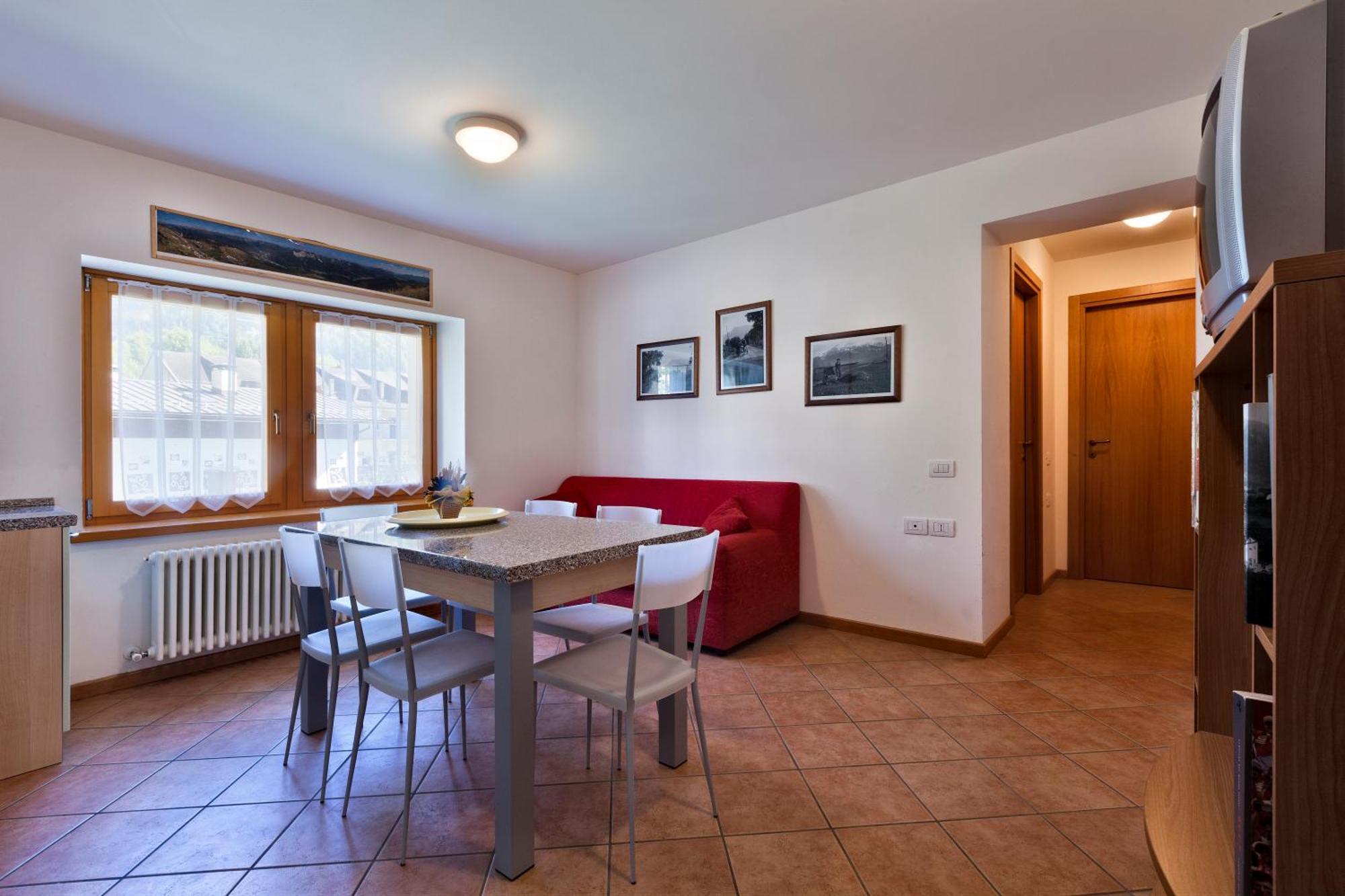 Albergo Diffuso Sutrio Zoncolan Exteriör bild